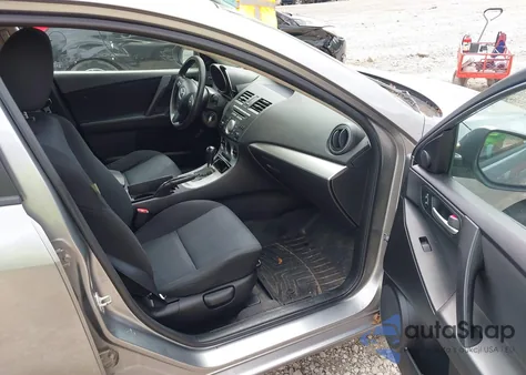 2010 Mazda Mazda3 I Touring из США, поврежденный, VIN JM1BL1SG3A1259075